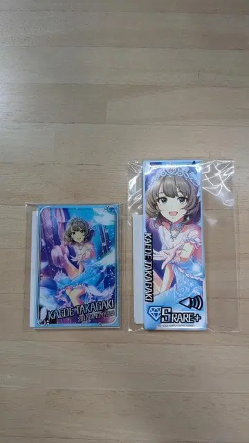 타카가키 카에데 추억 기념 공식 클리어 카드 롱 캔뱃지