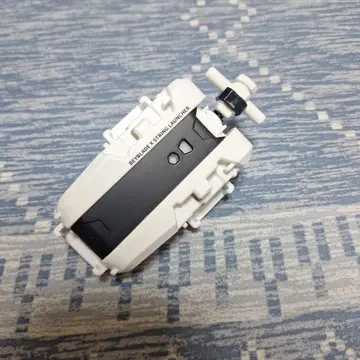 베이블레이드X 스트링 런처 화이트