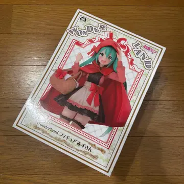 하츠네 미쿠 원더랜드 피규어 빨간 망토