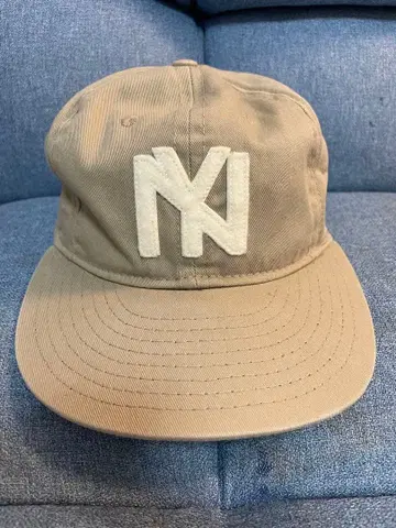 사이즈 조절 가능 EBBETS FIELD NY 로고 에베츠필드 베이지