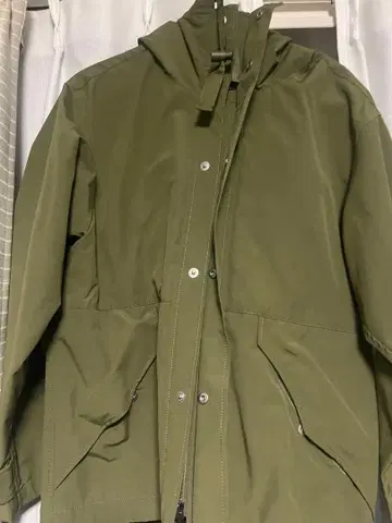 저널 스탠다드 올리브색 마운틴 후드티