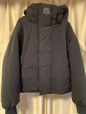 Applebum SHORT PUFF HOOD JACKET 블랙