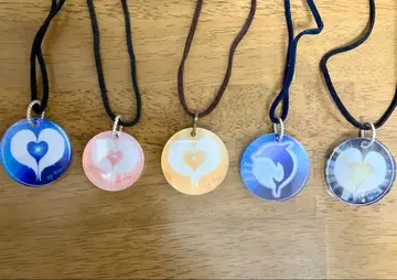 모리 메구미 하트 모양 아크릴 목걸이 set