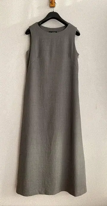 마가렛호웰 구형 택 슬리브리스 롱 원피스