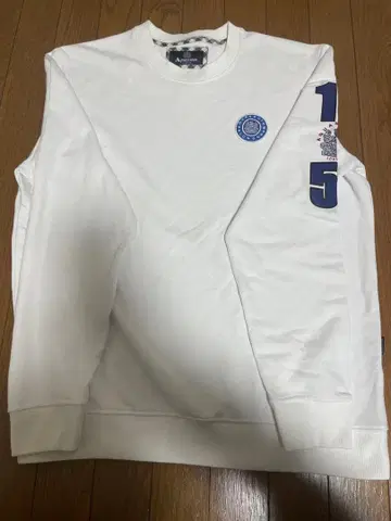 AQUASCUTUM 화이트 트레이닝복 1851