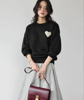 엘프랭크 니트 하트 자수 니트 풀오버 여성용