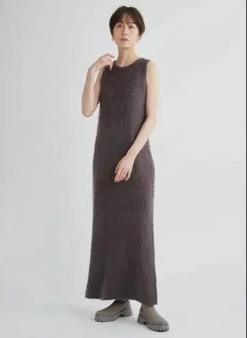 emmi 샤기 니트 원피스 GRY