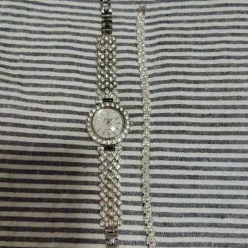 여성용 손목시계 & 팔찌