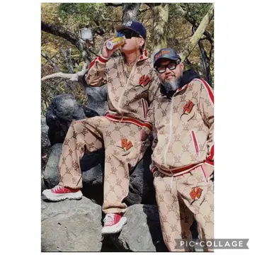 DUALISM 듀얼리즘의 W N.Y.C 콜라보 모노그램 저지 세트