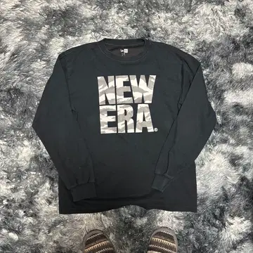 NEW ERA 블랙 긴팔 T셔츠 XL