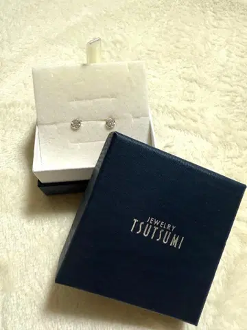 TSUTSUMI 귀걸이