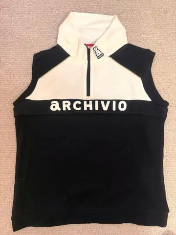 archivio 여성용 슬리브리스 하이넥 상의