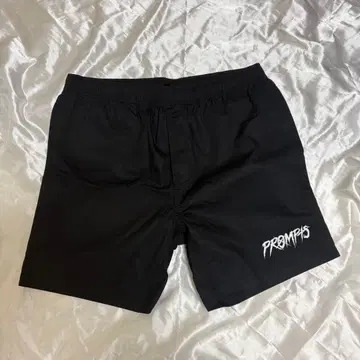 prompts LOGO SHORT PANTS 블랙 숏팬츠