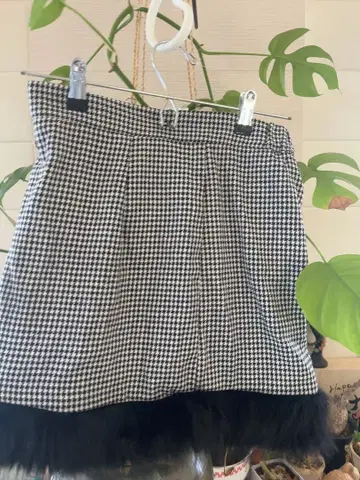 미사용 새상품 퍼 스커트 (인빵 포함) 미니 스커트