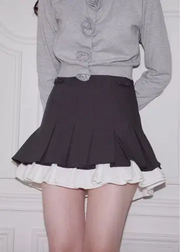 트리트 유어셀프 Ribbon pleats frill mini skirt