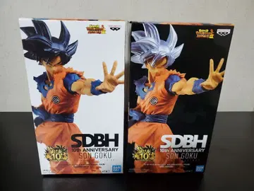 드래곤볼 피규어 10주년 기념 2체 세트