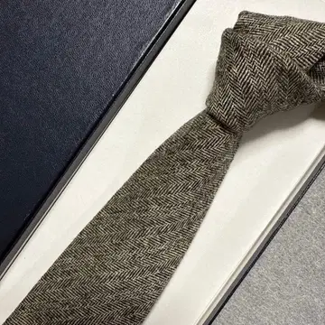 새상품급 카미차니스타 넥타이 울 브라운 두꺼운 원단