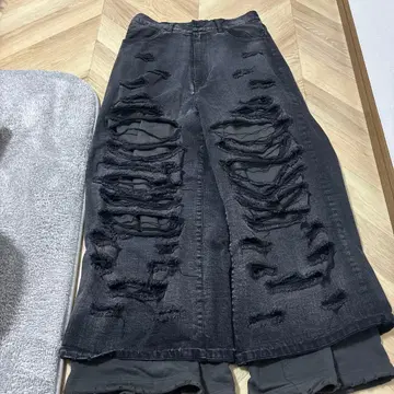 grancy 맨투맨 도킹 데미지 데님 M 사이즈