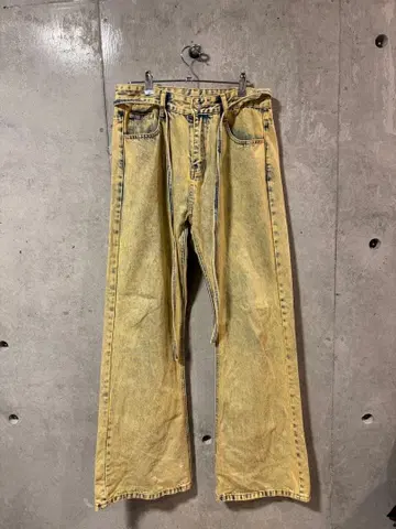 부츠컷 플레어 데님