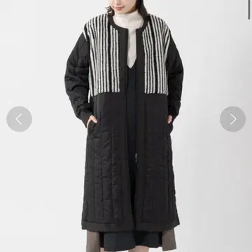 PEXWEAR / 펙스웨어 자카드 퀼팅 노카라 코트