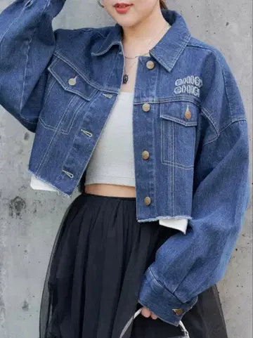 Chico 컷오프 숏 데님 자켓 블루