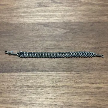 사라핀치리 팔찌