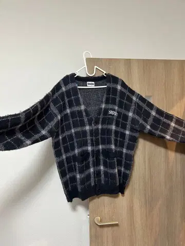 9090 체크 무늬 가디건 L 사이즈 네이비 계열