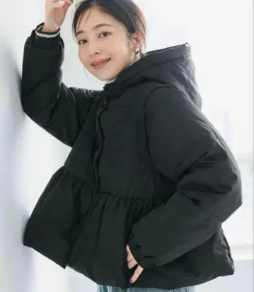 [ M 사이즈 ] coca 4way 탈부착 충전솜 아우터 블랙