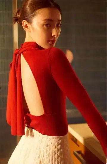 FRAY ID 백 오픈 리본 니트 빨간색