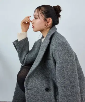 EMMEL REFINES 본딩 빅 자켓