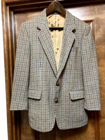 본고장 아일랜드의 고급 브랜드 Avoca Tweed의 남성용 트위드 자켓