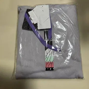 귀멸의 칼날 코쵸우 시노부 보라색 후드 부착 후드티