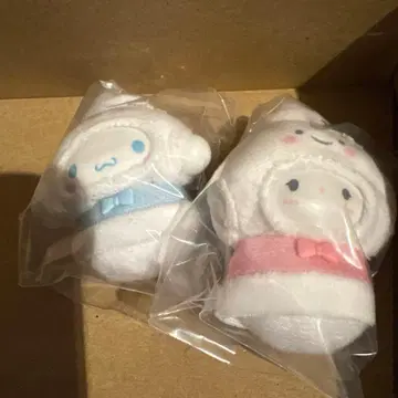 산리오 치비토모 눈의 정령 키링 코기뮨 시나몬 세트