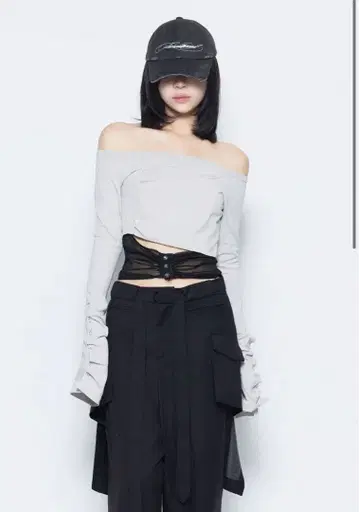 THEREDTHREAD S 버튼 레이어드 니트 탑