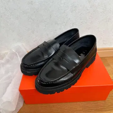 REME 코인 로퍼 38