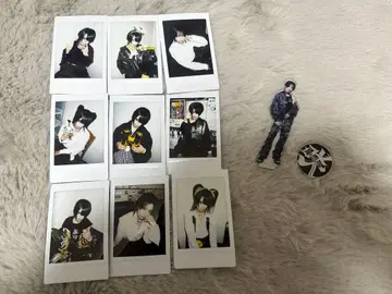 달콤한 폭력 사키 폴라로이드 아크릴 스탠드 세트 1