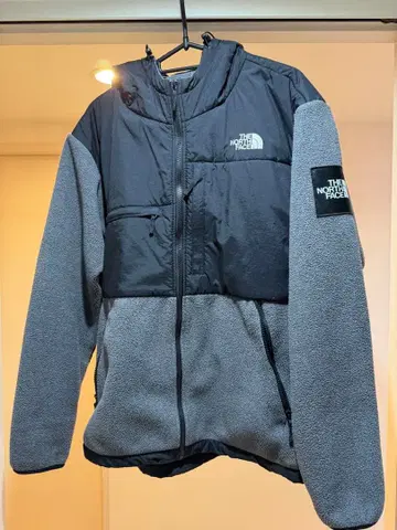 [ 새상품급 ] THE NORTH FACE 플리스 자켓 블랙/그레이