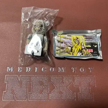 새상품 베어브릭 시리즈 51 iron maiden