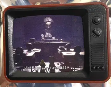 리틀 나이트메어 TV형 클립 콜라보 카페 굿즈