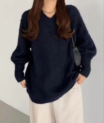 callautia / 백리본 오버 샤기 니트