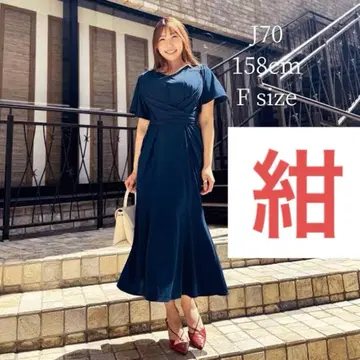 모토 스즈키 씨 V넥 칸파뉴라 원피스 네이비 네이비 cinematiq