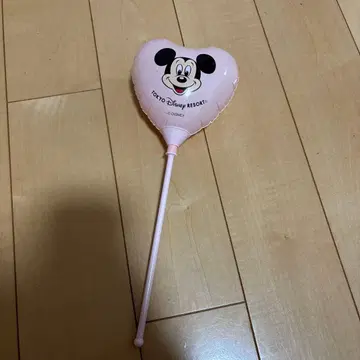 도쿄 디즈니 리조트 미키 하트형 장식