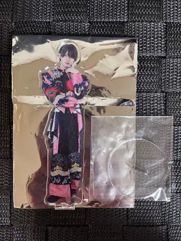 러브시크 타로 아크릴 스탠드 RINDO 투어 트럼프 의상