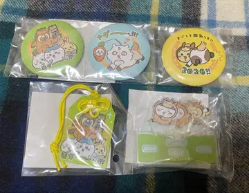 치이카와 해피백 2026 (캔뱃지, 아크릴 스탠드, 부적) 3점