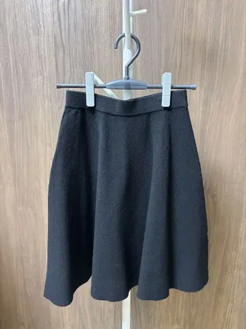 TOCCA 니트 플레어 스커트 블랙 XS