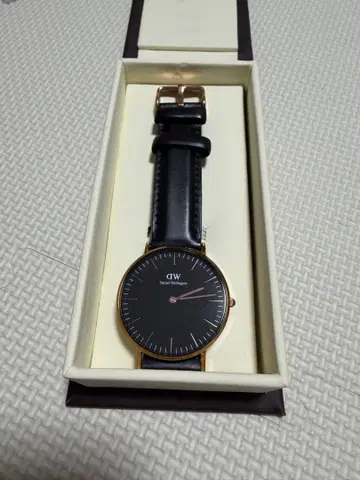 다니엘 웰링턴 DW 여성용 손목시계