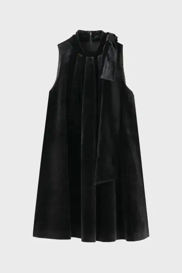 THE TOE Heidelberg Dress 블랙 슬리브리스 원피스