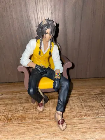 디즈니 트위스테 레오나 피규어 상자 없음