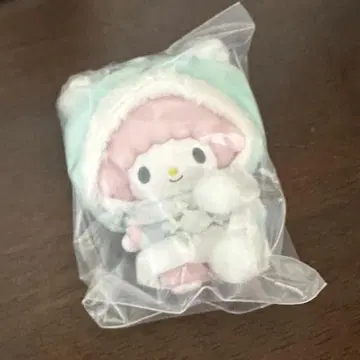 산리오 치비토모 눈의 정령 시크릿 키링 피아노