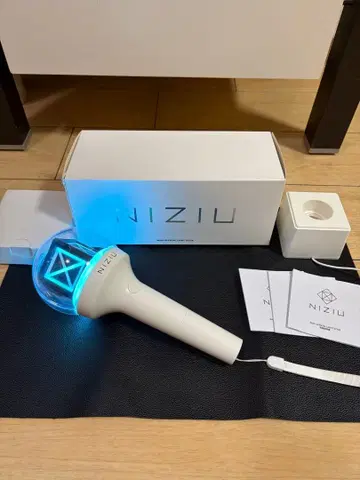 NIZIU 공식 응원봉